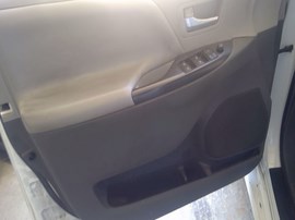 2018 TOYOTA SIENNA LE, WHITE, 3.5L, AT, FWD,  Z25125